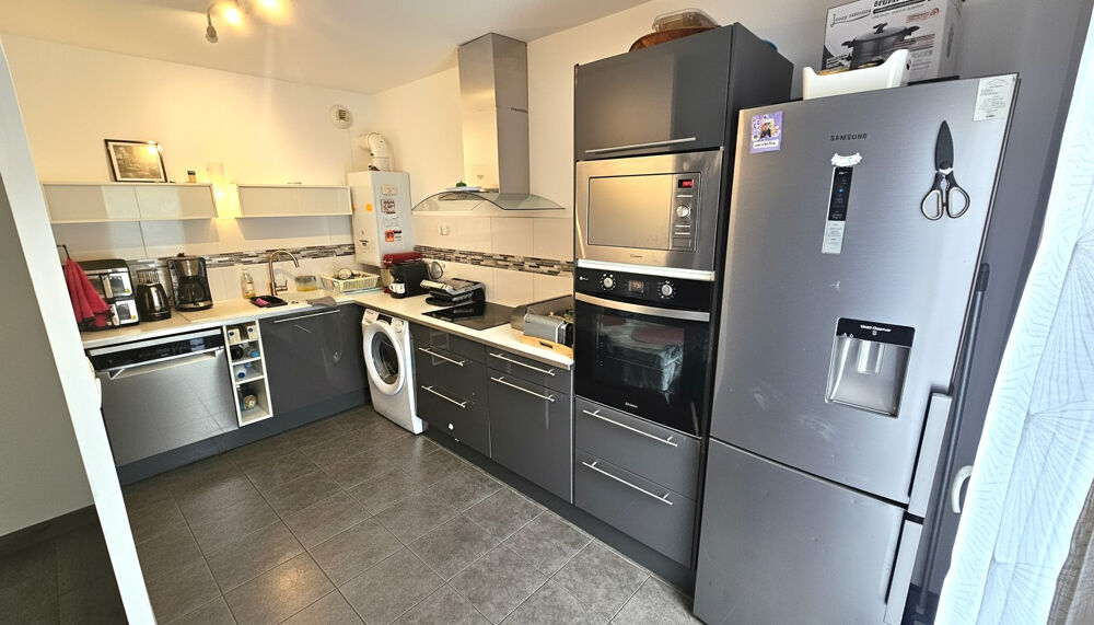 Trappes / Duplex récent de 96 m2 / 3 chambres + 2 parkings