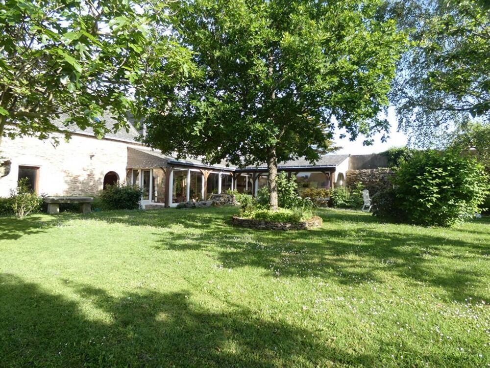 Demeure bretonne de 8 pièce(s) 196 m2