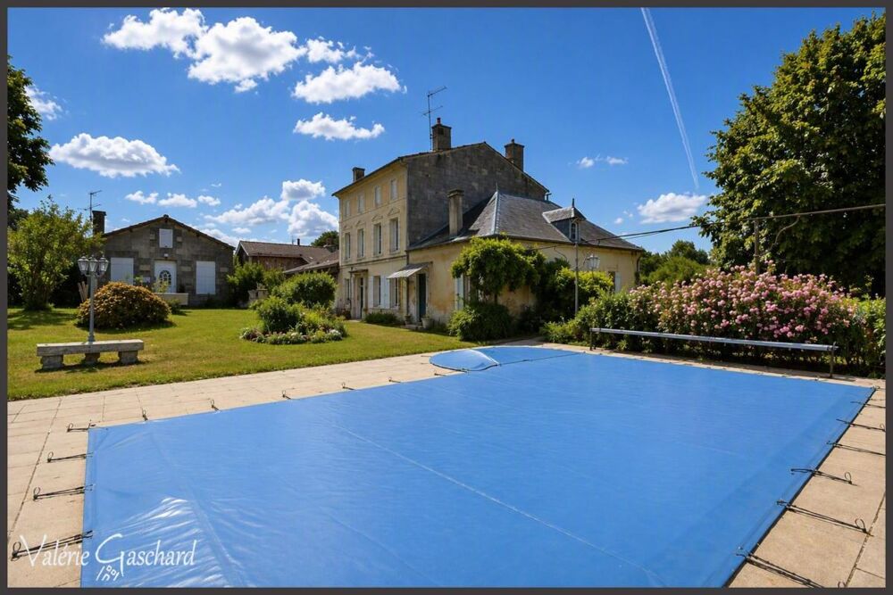 St Antoine sur l'isle ( Gironde) - Maison en Pierre 250 m² + dépendance et piscine