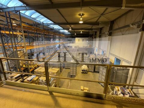   Local d'activité de 1 400 m² à vendre à CHAMBLY 