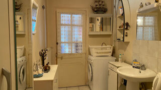  Immeuble � vendre 13 pi�ces 359 m�