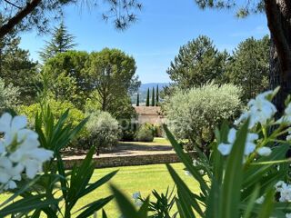 Maison 4 pièces 115 m² · à Apt · 115 m² · 890 000 €