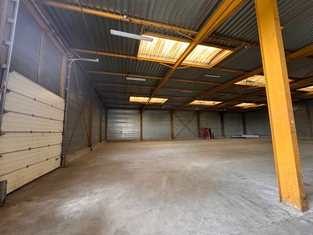 Vente Immeuble Entrepôt de stockage + bureaux Evreux