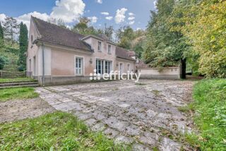  Proprit/chteau  vendre 8 pices 270 m