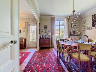  Maison à vendre 11 pièces 192 m²