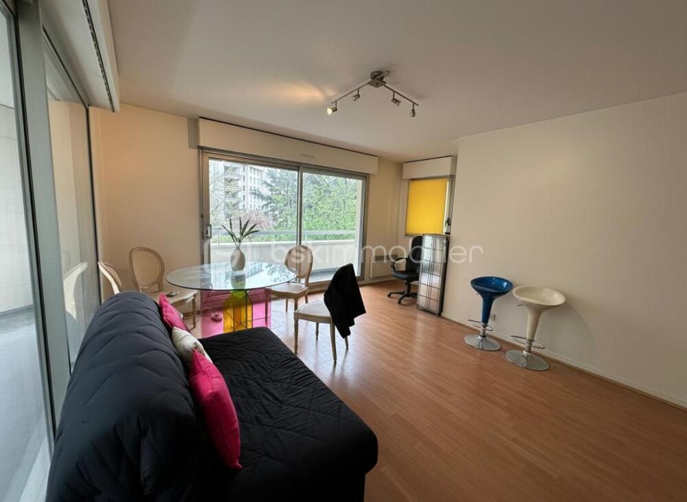 Appartement 2 pièces #balcon#parking#cave