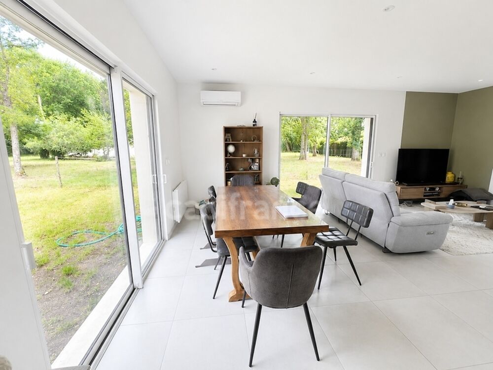 Maison à vendre 4 pièces LA TREMBLADE (17) - Garage - Terrain de 587m²