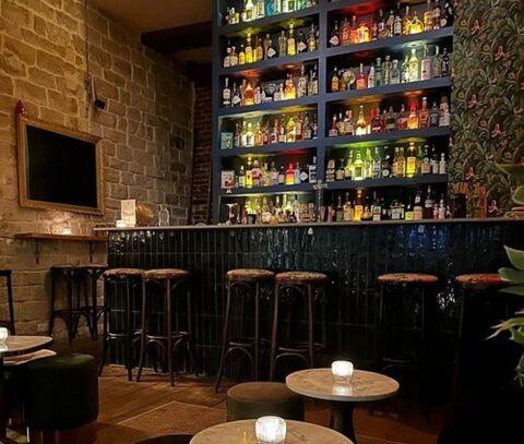 Bar licence 4 + cuisine aux normes + possibilit&eacute; tardive 198000 69001 Lyon 1er arrondissement