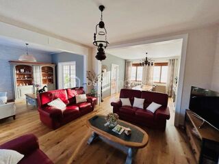  Maison à vendre 8 pièces 183 m²