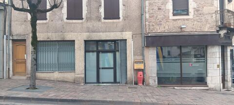 Rue B&eacute;teille, local  commercial de 55 m&sup2; environ en rdc, avec vitrine 483 12000 Rodez