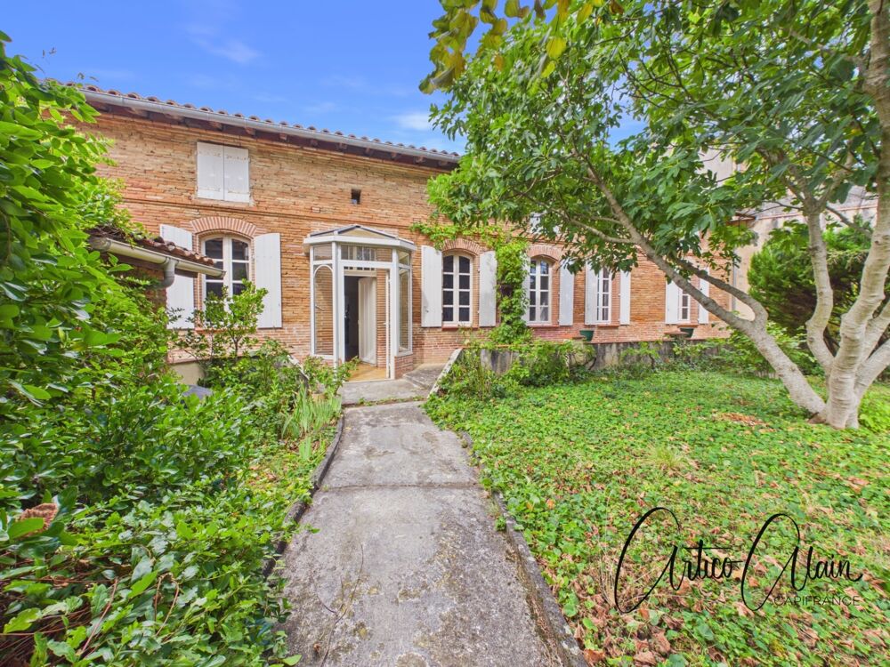 Vente Maison Maison bourgeoise 183 m² – jardin, 2 garages et double accès Villenouvelle