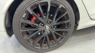 Clio IV 1.6 Turbo 220 EDC6 RS Trophy - Automatique 2016 occasion 54500 Vandoeuvre Les Nancy