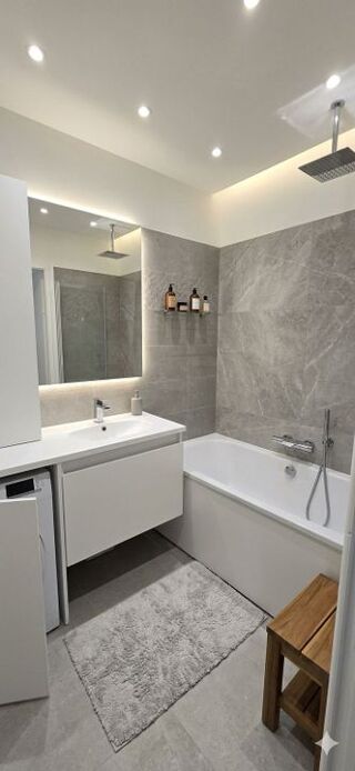  Appartement à louer 4 pièces 83 m²