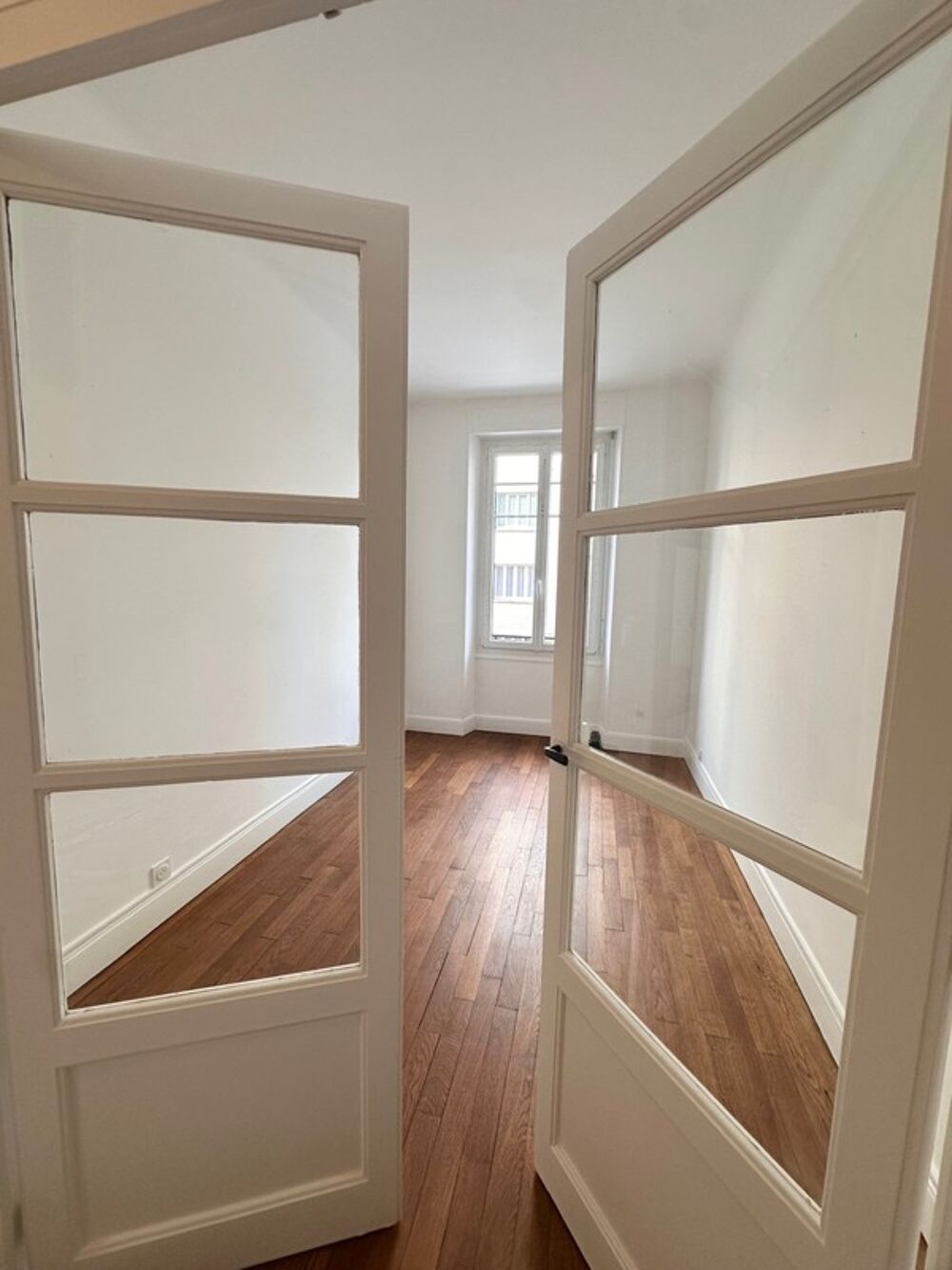 Vente Appartement DIJON VICTOR HUGO/MONTCHAPET APPARTEMENT SUPERBEMENT RÉNOVÉ DE 88,45 m2 Dijon