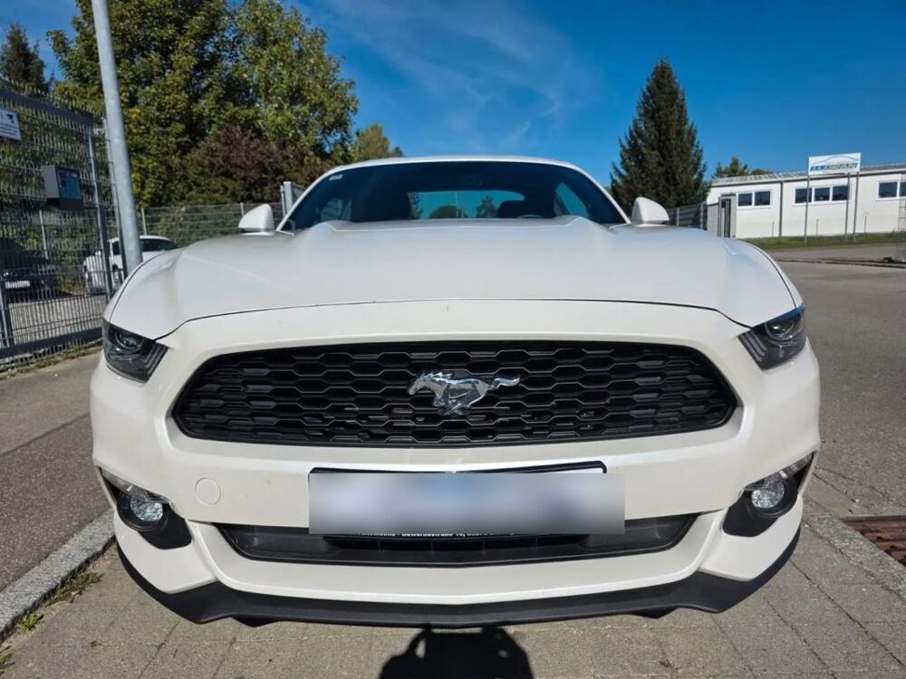 Mustang Fastback 2.3 EcoBoost – Version de base 2017 occasion 33000 Bordeaux