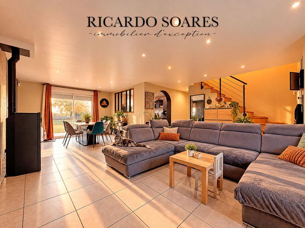Vente Maison 60700 PONT-SAINTE-MAXENCE (SARRON) - MAISON FAMILIALE 7 PIÈCES / 157 M2 AU SOL / 5 CHAMBRES / DOUBLE GARAGE / TERRAIN 876 M² Pont sainte maxence