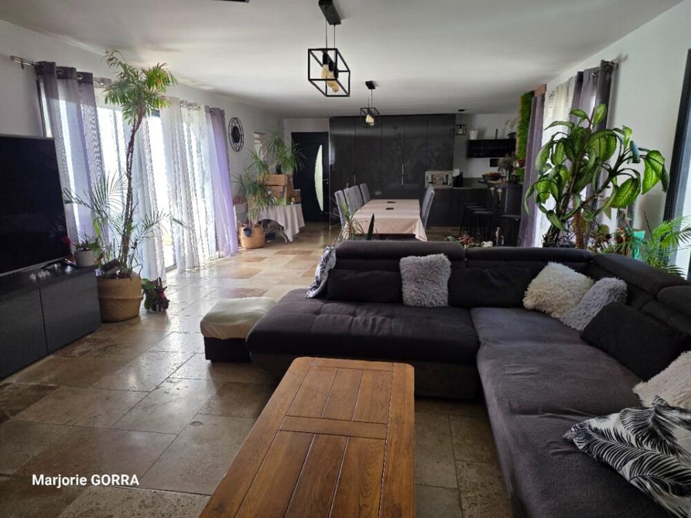 � vendre  Maison Plan-d'Aups-Sainte-Baume (83640)