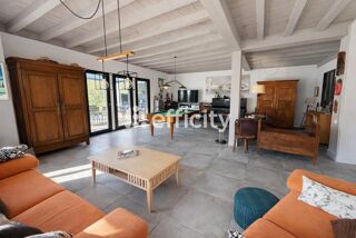  Maison � vendre 7 pi�ces 243 m�