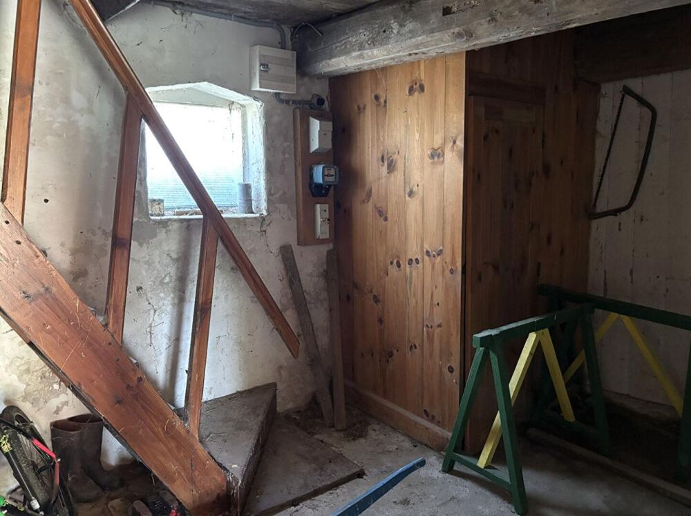 Vente Maison SAINT ANTHEME 63660 Fermette en pierre à rénover 110 m² au sol sur 1000m² de terrain Saint antheme