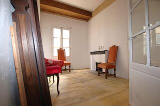  Immeuble à vendre 15 + pièces 430 m²