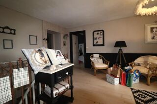  Maison � vendre 8 pi�ces 350 m�