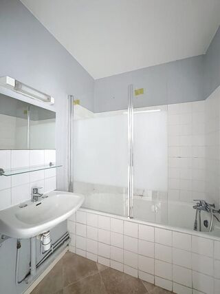  Appartement � louer 4 pi�ces 71 m�