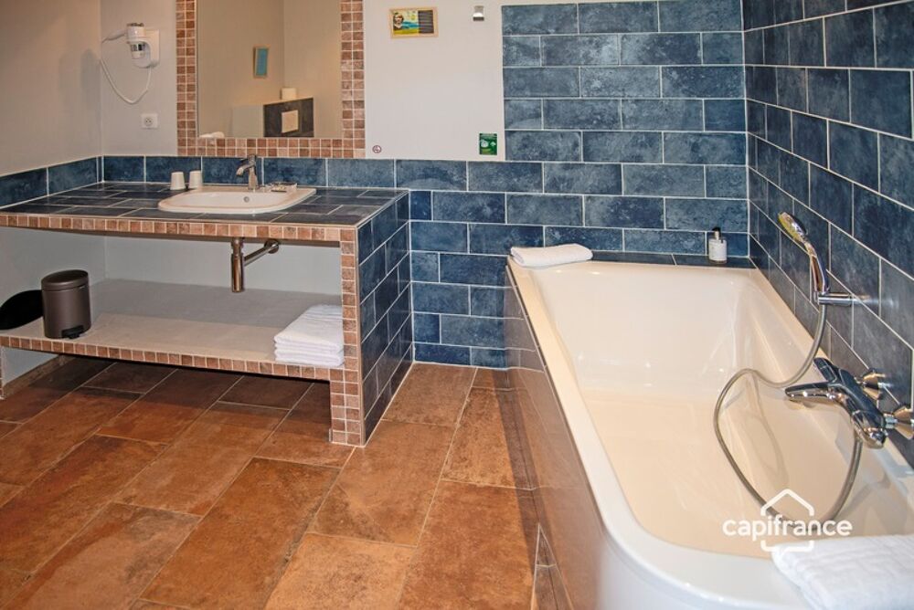 � vendre  Villa Bagnols-en-For�t (83600)