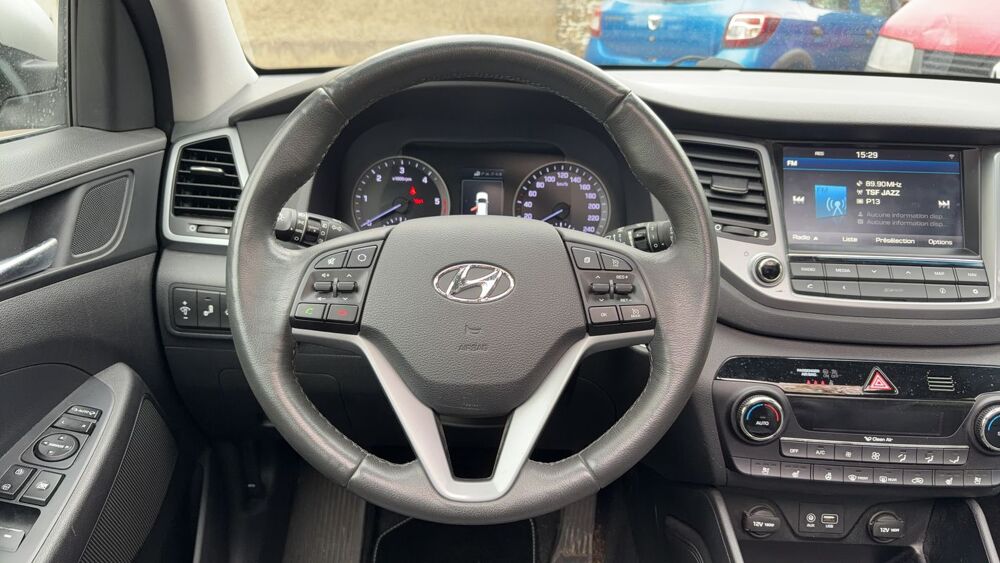Tucson III 2.0 CRDi 136 4WD Executive - Toit ouvrant 2016 occasion 95160 Montmorency
