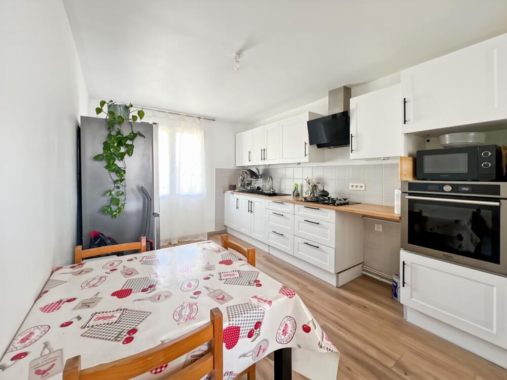 Location Appartement À LOUER - GRENADE - T4 meublé, 89,46 m² - FRAIS D'AGENCE OFFERTS Grenade