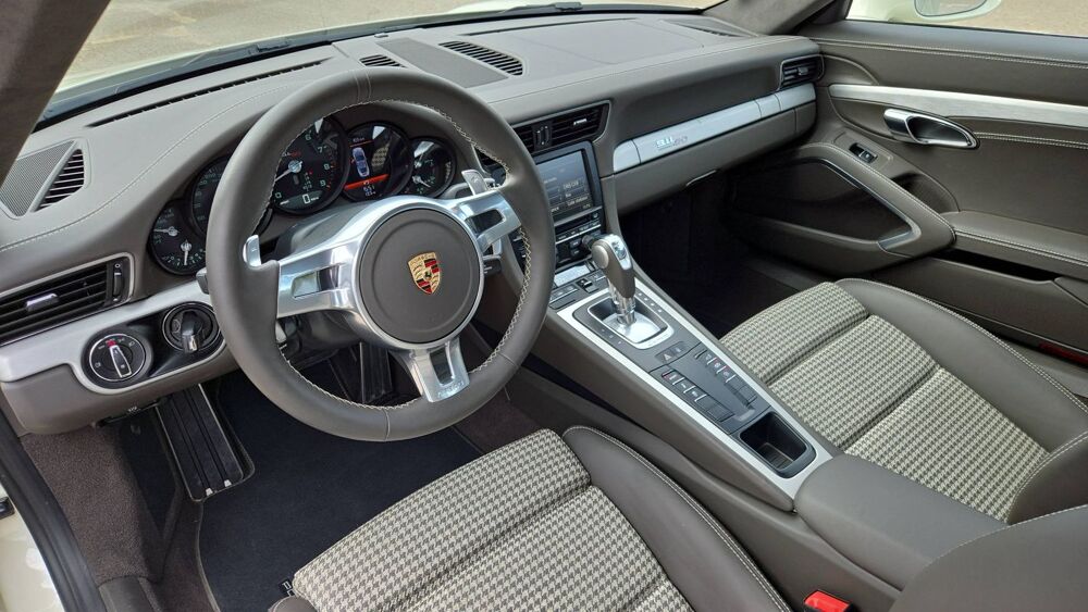 911 Carrera S (991) 3.8 400 50th Anniversaire - Automatique 2014 occasion 83000 Toulon