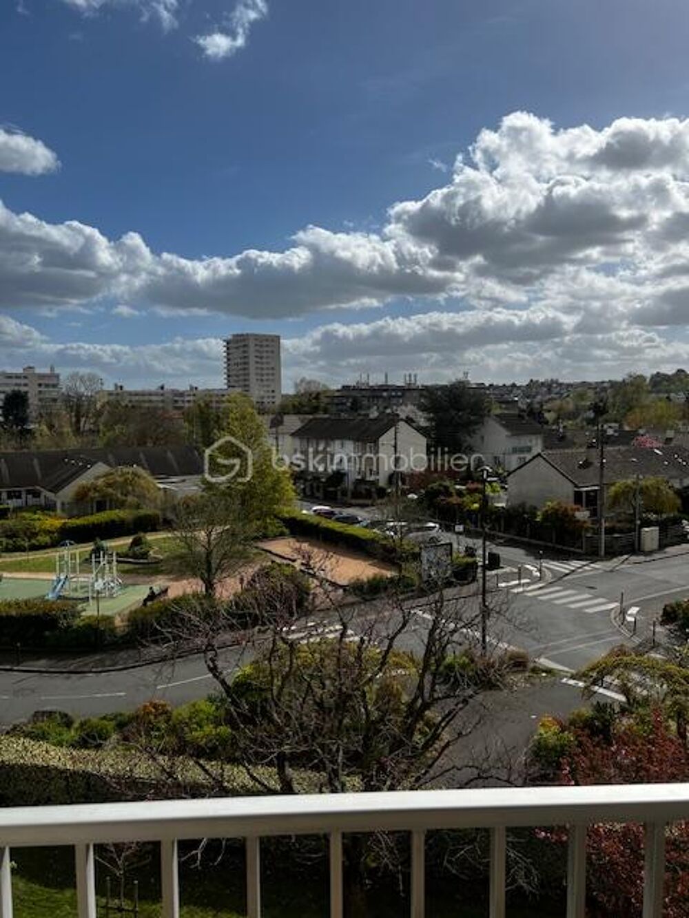 Appartement F3 pièces de 48 m2 dans le bas de Viry-chatillon