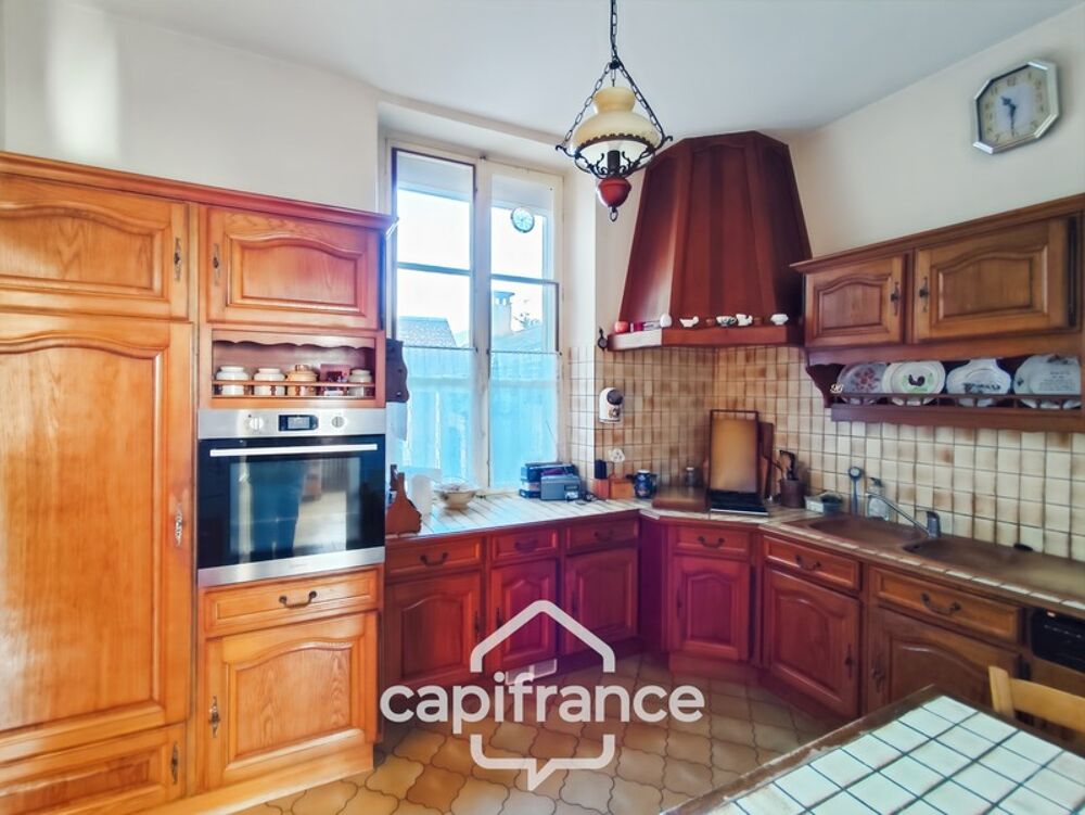 Vente Maison Maison à vendre 5 pièces BESSE SUR BRAYE (72)  -  terrain de 439 m²  - Besse sur braye