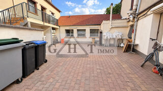  Immeuble à vendre 390 m²