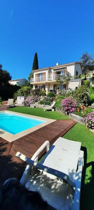  Villa à vendre 6 pièces 112 m²