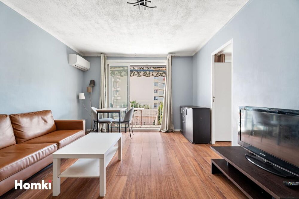 Vente Appartement Antibes – 4 pièces traversant avec balcon Sud – Fort potentiel Antibes