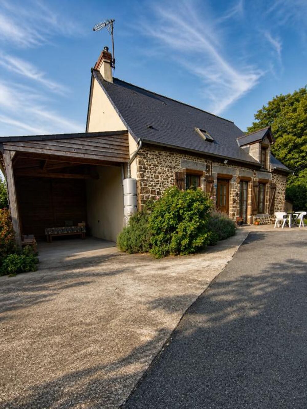 Maison de 7 pièces de 110 m² à Juvigny-Val-d'Andaine