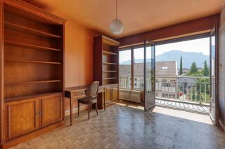  Appartement à vendre 5 pièces 112 m²
