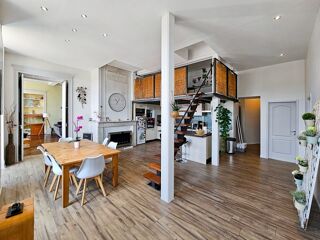  Appartement  vendre 6 pices 128 m