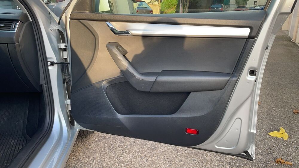Octavia Combi 2.0 TDI 150 DSG7 Business - 5 places 2019 occasion 13001 Marseille