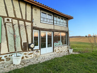  Maison à vendre 6 pièces 218 m²