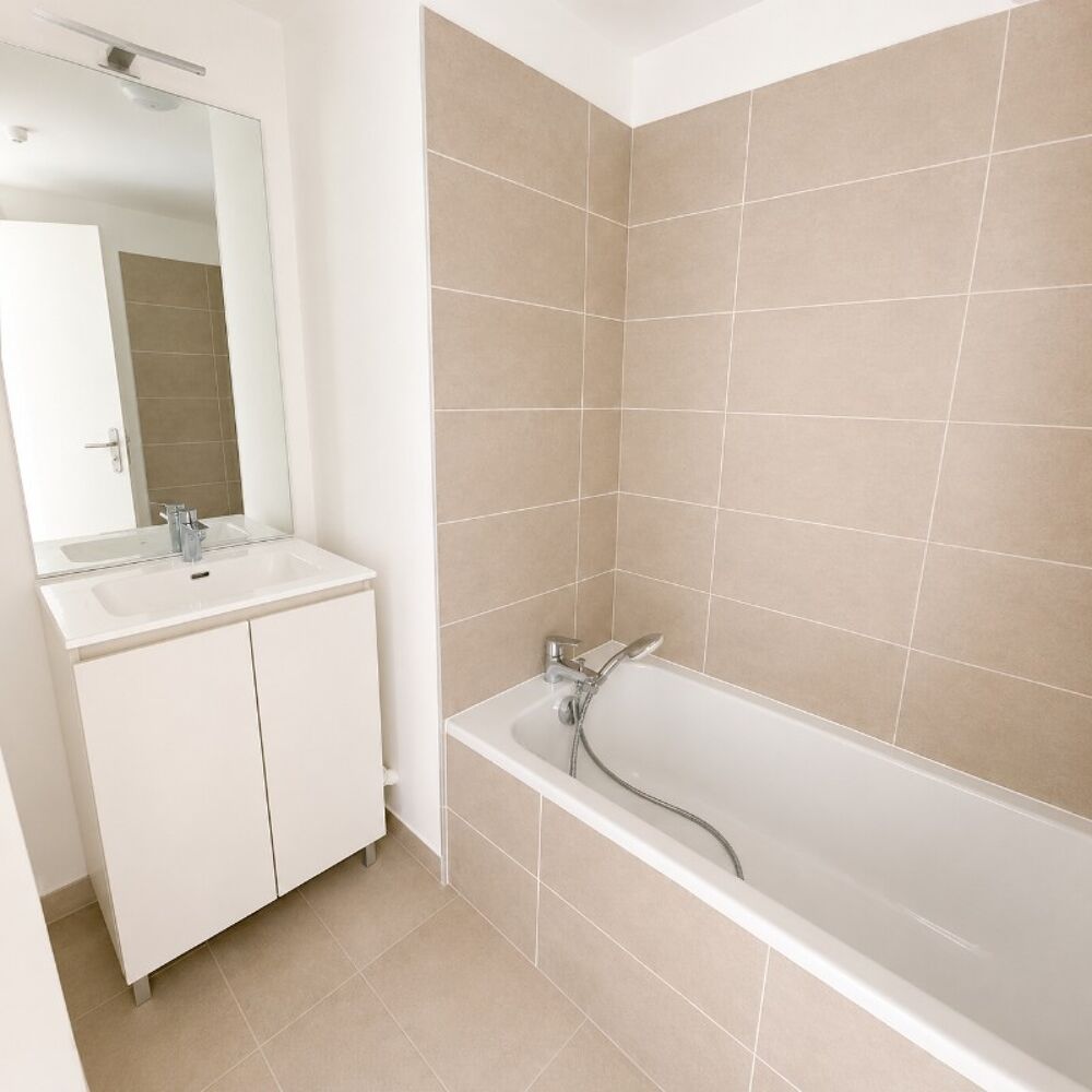 Location Appartement T3 neuf avec balcon et parking face au lac Kir à Dijon Dijon