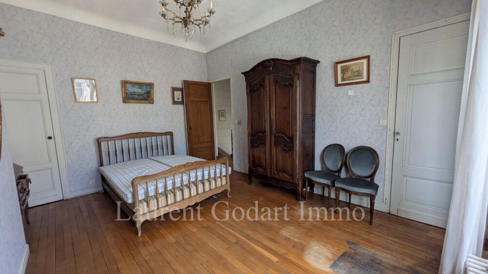 Bordeaux St Genès - Maison 9 pièces 227m² avec extérieur