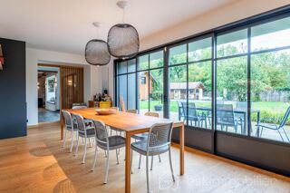  Propri�t�/ch�teau � vendre 8 pi�ces 373 m�