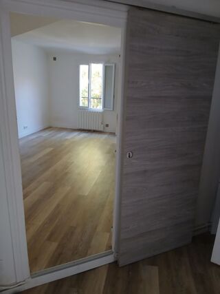  Appartement à louer 1 pièce 27 m²