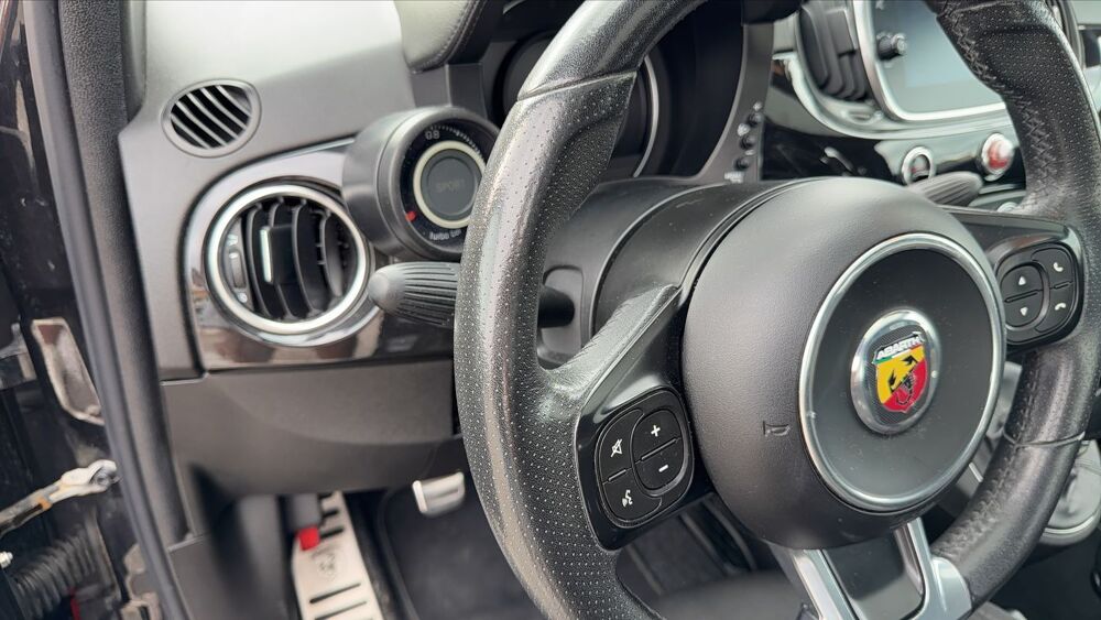 500 Abarth II 1.4 Turbo T-Jet 145 595 - Toit ouvrant 2019 occasion 38490 Les Abrets En Dauphine
