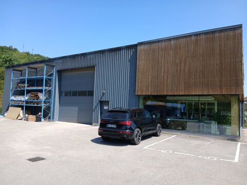 A vendre - b&acirc;timent d'activit&eacute; 650000 25290 Ornans