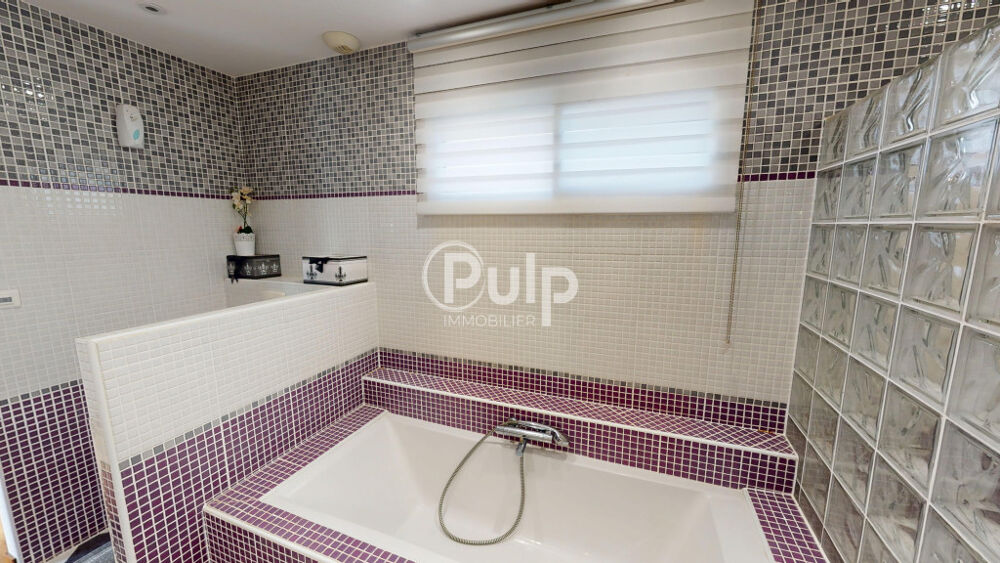 � vendre  Maison Rez� (44400)