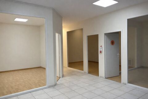   A LOUER - LOCAL COMMERCIAL / BUREAUX 