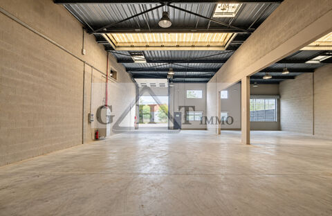 &Agrave; LOUER LOCAL D'ACTIVIT&Eacute; ENTREP&Ocirc;T 450 M&sup2; BRIE-COMTE-ROBERT 5625 77170 Brie comte robert
