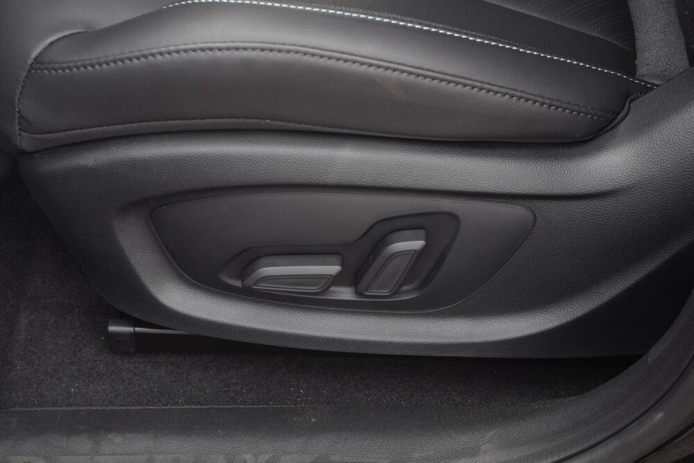 MG5 61kWh AUTONOMIE 156 LUXURY 2023 occasion 78240 Chambourcy